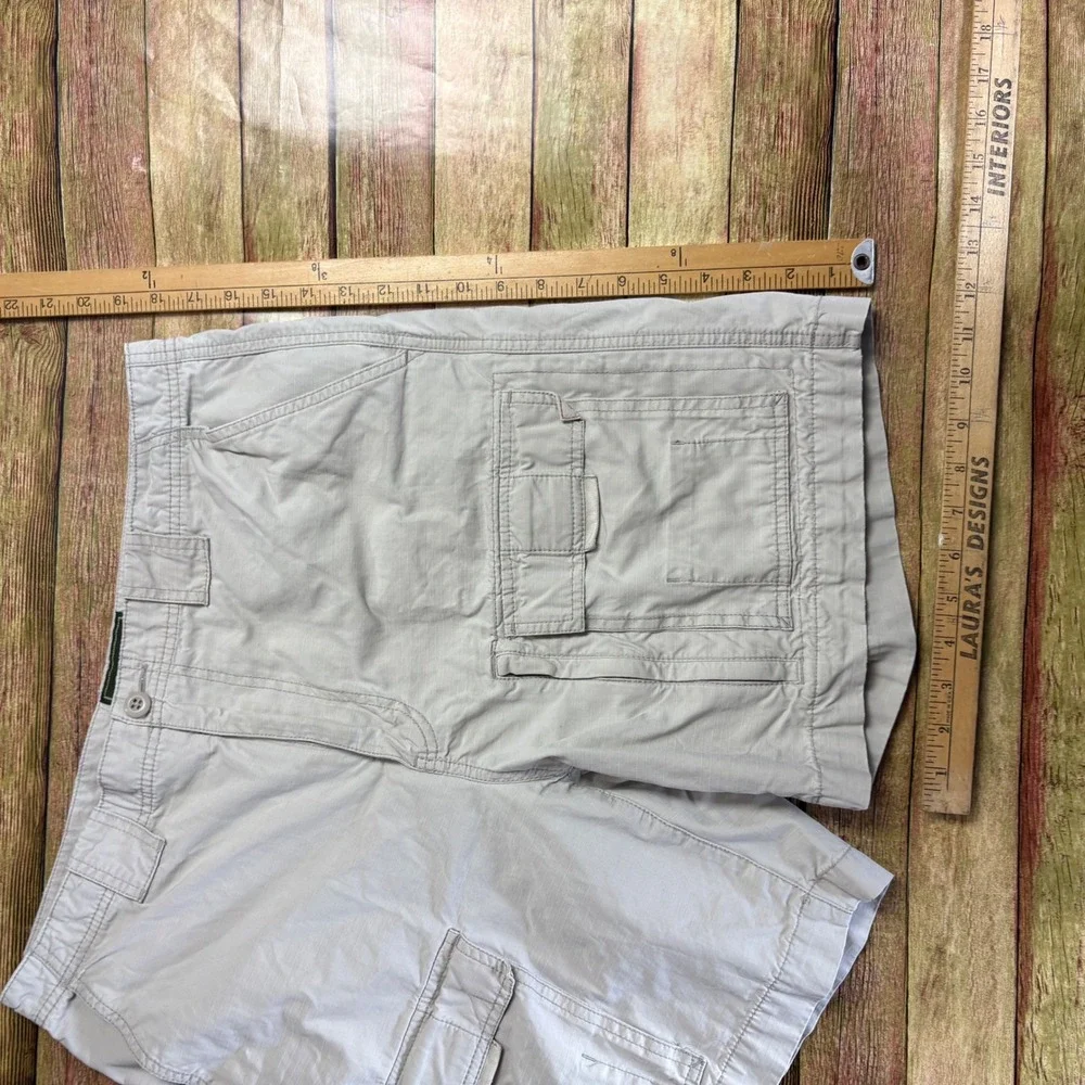 Eddie Bauer Stone Khaki Ripstop Cargo Shorts Mens Size 35 Gorpcore Indie Utility